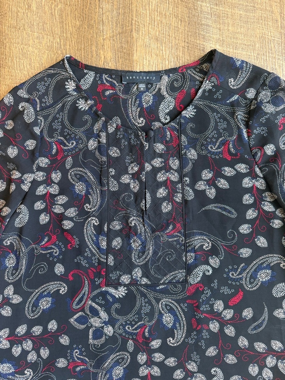Sanctuary Women’s Black Red Blue White Paisley Long-Sleeve Blouse Size Medium - Picture 4 of 14